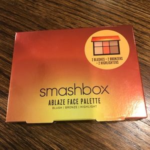 Smashbox Ablaze Face Palette Blush-Bronze-Highligh